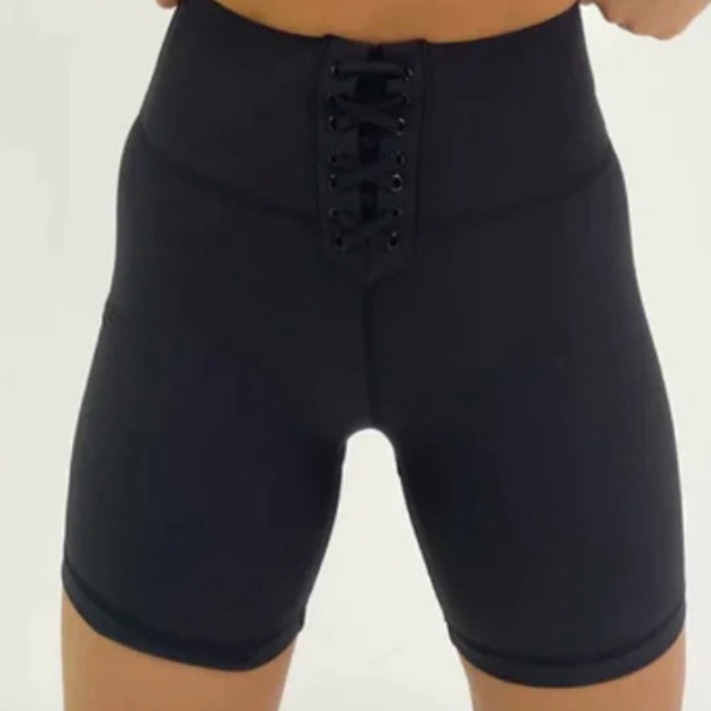 WeWoreWhat faux Lace up biker shorts Ladies size xl Black